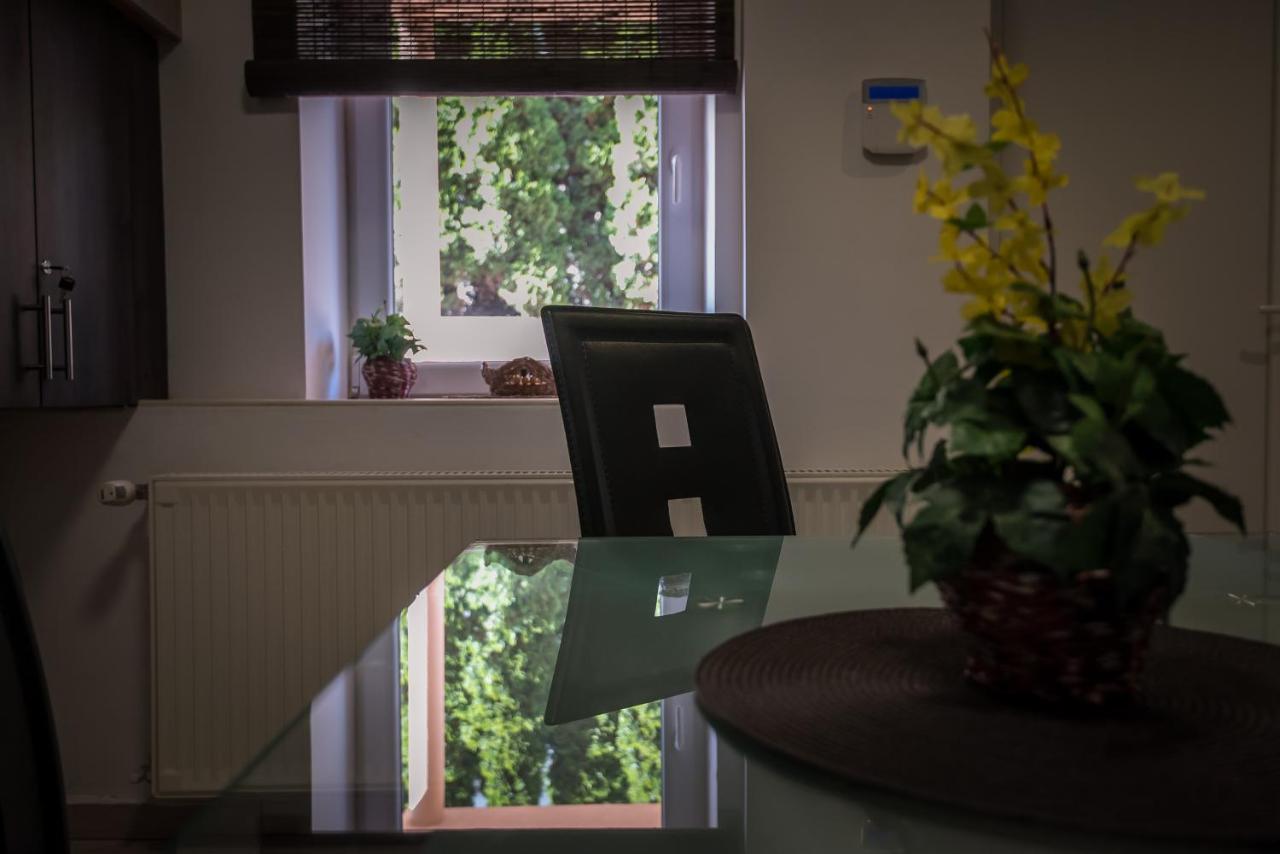 Mokka Apartman Сегед Екстер'єр фото
