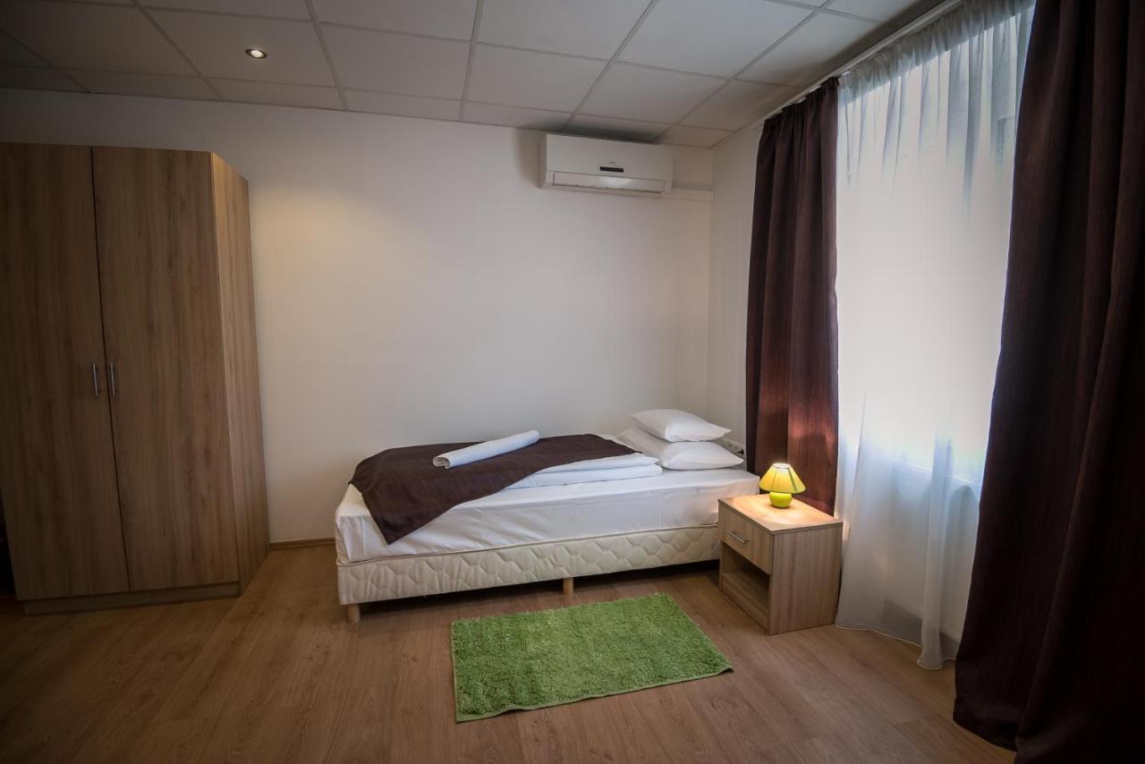 Mokka Apartman Сегед Екстер'єр фото