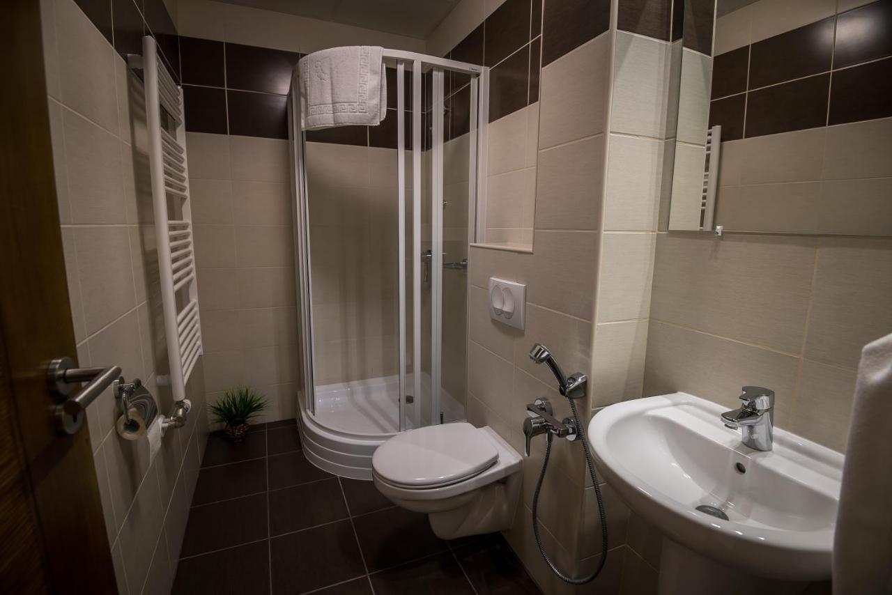 Mokka Apartman Сегед Екстер'єр фото