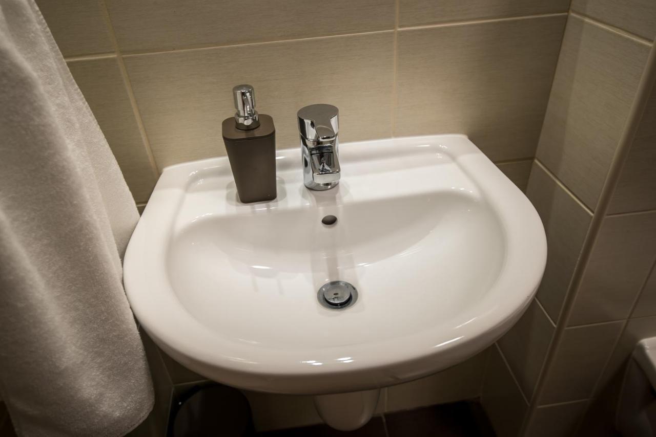 Mokka Apartman Сегед Екстер'єр фото