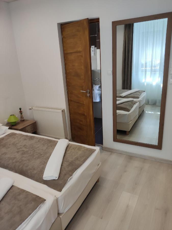Mokka Apartman Сегед Екстер'єр фото
