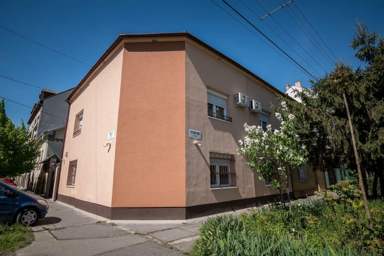 Mokka Apartman Сегед Екстер'єр фото